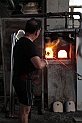 13 Mastro vetraio al lavoro (12)